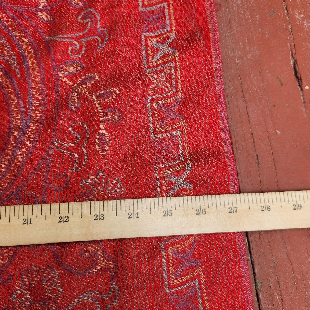 PASHMINA Cashmere Scarf Red Paisley Floral Wrap Shawl Fringe Soft 27 x 72 - Picture 5 of 8